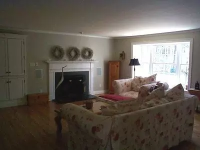 194 Surf Dr, Mashpee, MA 02649 photo 2