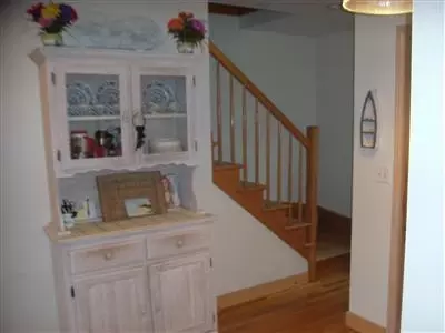 590 Main St, Cotuit, MA 02635 photo 8