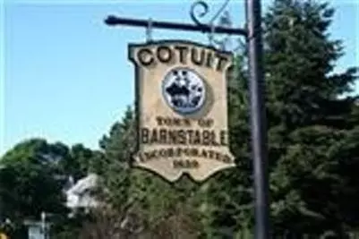 590 Main St, Cotuit, MA 02635 photo 11