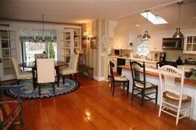 167 E Bay Rd, Osterville, MA 02655 photo 8