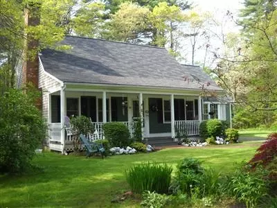 100 Curlew Way, Cotuit, MA 02635 photo 3