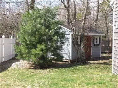 36 Brewster Rd, Mashpee, MA 02649 photo 5