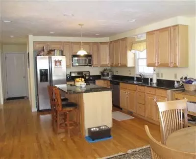 36 Brewster Rd, Mashpee, MA 02649 photo 6