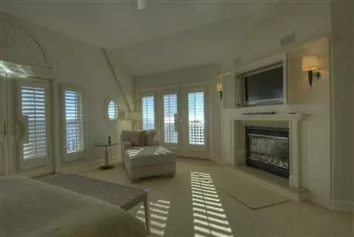 15 Ocean Bluff Dr, Mashpee, MA 02649 photo 11