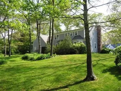 9 Pond View Dr, Centerville, MA 02632 photo 4
