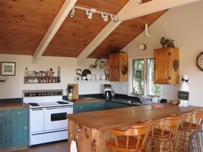 150 Pine Point Rd, Wellfleet, MA 02667 photo 4