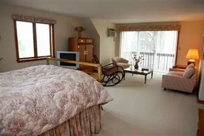 656 River Rd, Marstons Mills, MA 02648 photo 17