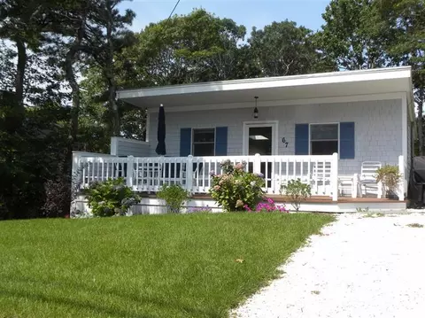 67 Shore Dr, Mashpee, MA 02649 photo 1