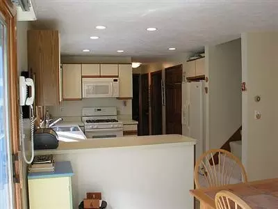 236 Surf Dr, Mashpee, MA 02649 photo 6