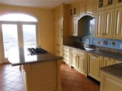 104 Harbor Bluffs Rd, Hyannis, MA 02601 photo 8
