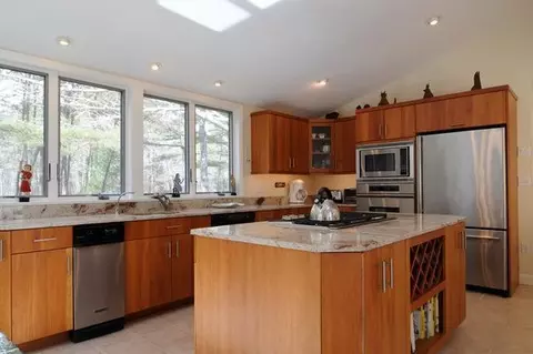 1751 Main St, Cotuit, MA 02635 photo 7