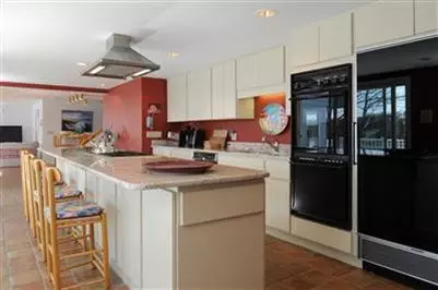 141 Cedar Tree Neck Rd, Marstons Mills, MA 02648 photo 7