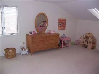 109 Allan Rd, West Barnstable, MA 02668 photo 9