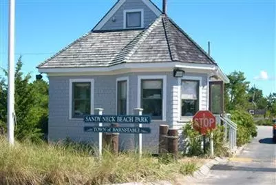 109 Allan Rd, West Barnstable, MA 02668 photo 17