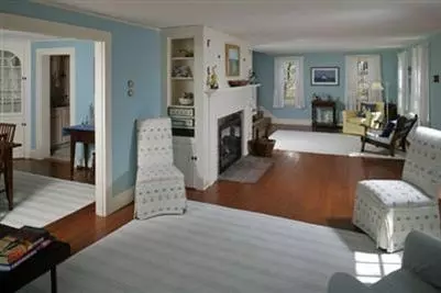 13 Sequatton Ln, Harwich Port, MA 02646 photo 8