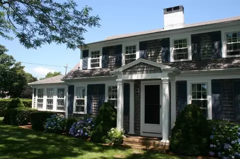13 Sequatton Ln, Harwich Port, MA 02646 photo 2