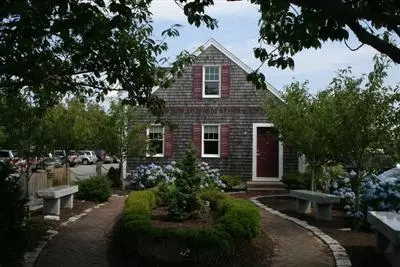13 Sequatton Ln, Harwich Port, MA 02646 photo 20