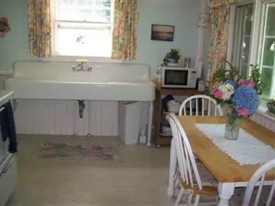 53 Sixth Ave, West Hyannisport, MA 02672 photo 8