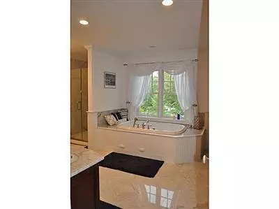 5 Compass Cir, Mashpee, MA 02649 photo 19