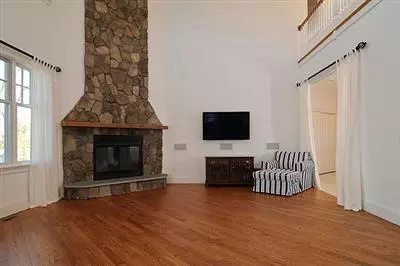 5 Compass Cir, Mashpee, MA 02649 photo 14