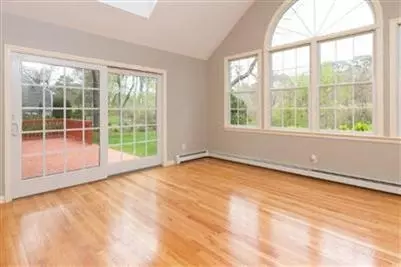 164 Marstons Ln, Yarmouth Port, MA 02675 photo 3