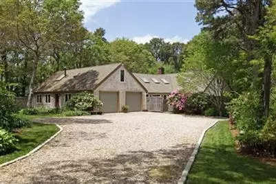 304 High St, West Barnstable, MA 02668 photo 2