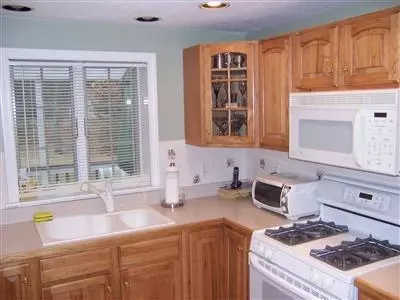 405 Ames Way, Centerville, MA 02632 photo 4