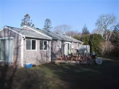 160 Main St, Cotuit, MA 02635 photo 2