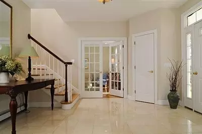 43 Fairwinds Dr, Osterville, MA 02655 photo 2