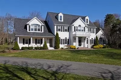 43 Fairwinds Dr, Osterville, MA 02655 photo 1