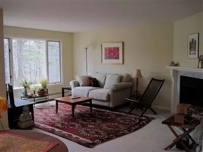 11 Riverview Ave #D, Mashpee, MA 02649 photo 2