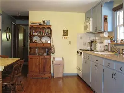 40 Tower Rd, West Dennis, MA 02670 photo 14