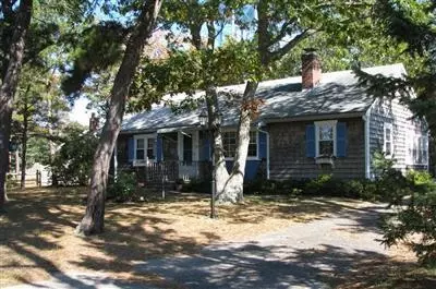 40 Tower Rd, West Dennis, MA 02670 photo 1