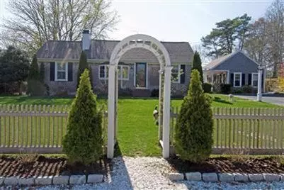 15 Milne Rd, Osterville, MA 02655 photo 2