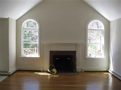 35 Shaker Dr, Bourne, MA 02532 photo 4