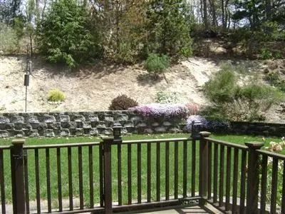 40 Shaker Dr, Bourne, MA 02532 photo 3