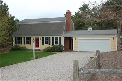 31 Dover Rd, Mashpee, MA 02649 photo 1