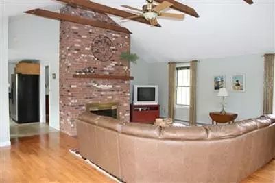 15 Brookside Cir, Mashpee, MA 02649 photo 11