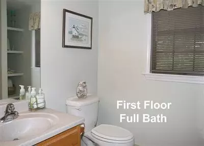 15 Brookside Cir, Mashpee, MA 02649 photo 23