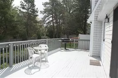 15 Brookside Cir, Mashpee, MA 02649 photo 10