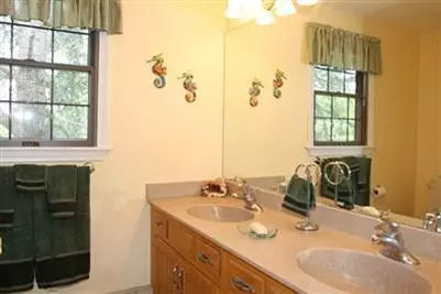 15 Brookside Cir, Mashpee, MA 02649 photo 21