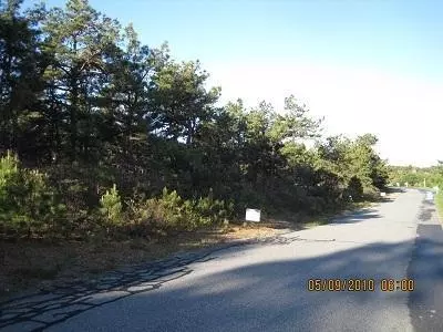 25 Gemini Rd, Mashpee, MA 02649 photo 3