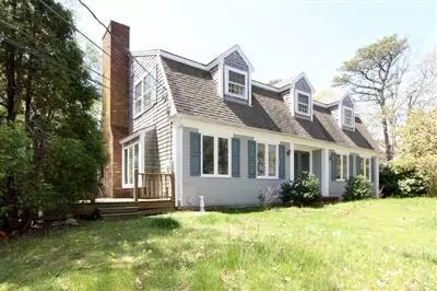 8 Ridgewood Rd, Orleans, MA 02653 photo 2