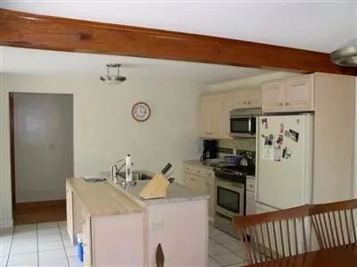 7 Sextant Cir, Mashpee, MA 02649 photo 2