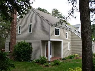 7 Sextant Cir, Mashpee, MA 02649 photo 8