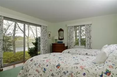 140 Garrison Ln, Osterville, MA 02655 photo 11