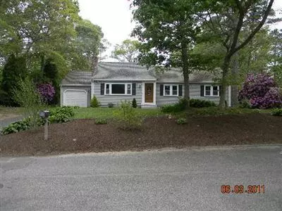 90 Cranberry Ln, Centerville, MA 02632 photo 1
