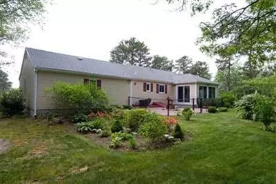 73 Surf Dr, Mashpee, MA 02649 photo 14