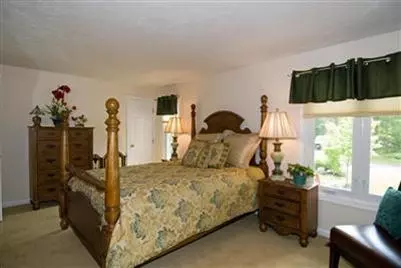 73 Surf Dr, Mashpee, MA 02649 photo 17
