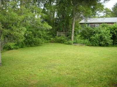 71 Thom Ave, Monument Beach, MA 02553 photo 4